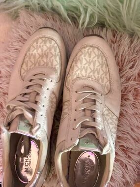 Michael Kors Light Pink MK Logo Lace-Up Sneakers